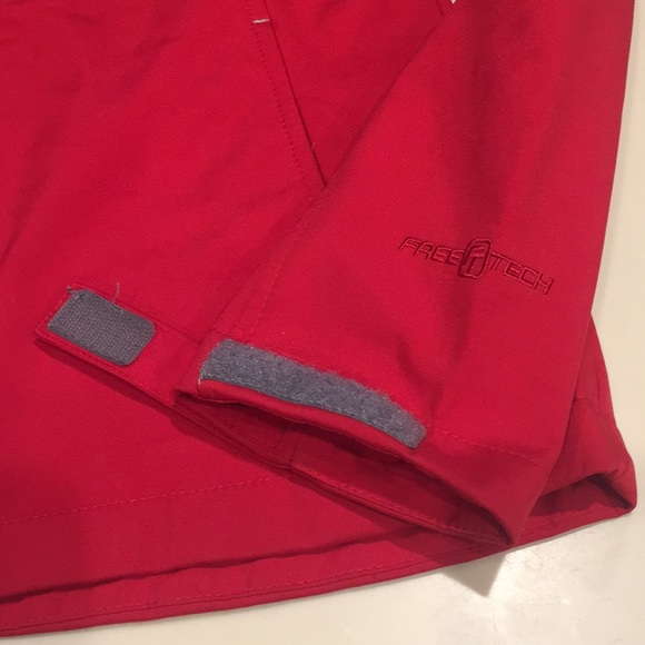 Free tech classic red jacket small - Picture 3 of 8
